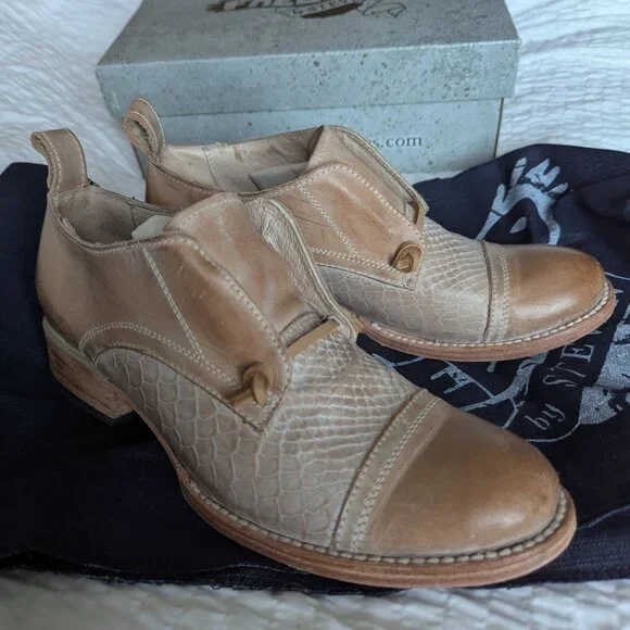 Freebird Mabel oxford, taupe multi - size 8M - Picture 7 of 11